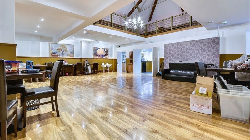 Available to purchase from <a href="/BowmanRebecchi/">Bowman Rebecchi</a> a substantial #restaurant and 6 bedroom flat at the heart of #Greenock town centre, with Class 3 Hot Food Takeaway use. buff.ly/3YHZwSy