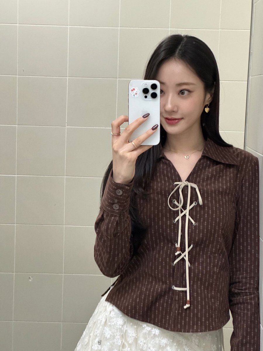 labelsayu tweet media