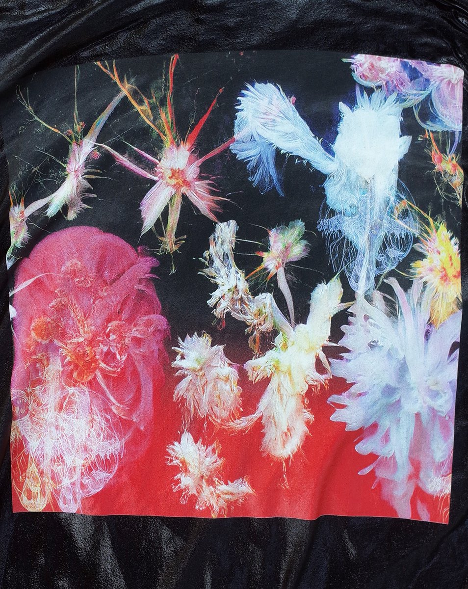 jessekanda's tweet image. Jesse Kanda ‘Presence’ Black T now on wwwomb.jessekanda.com  thank you