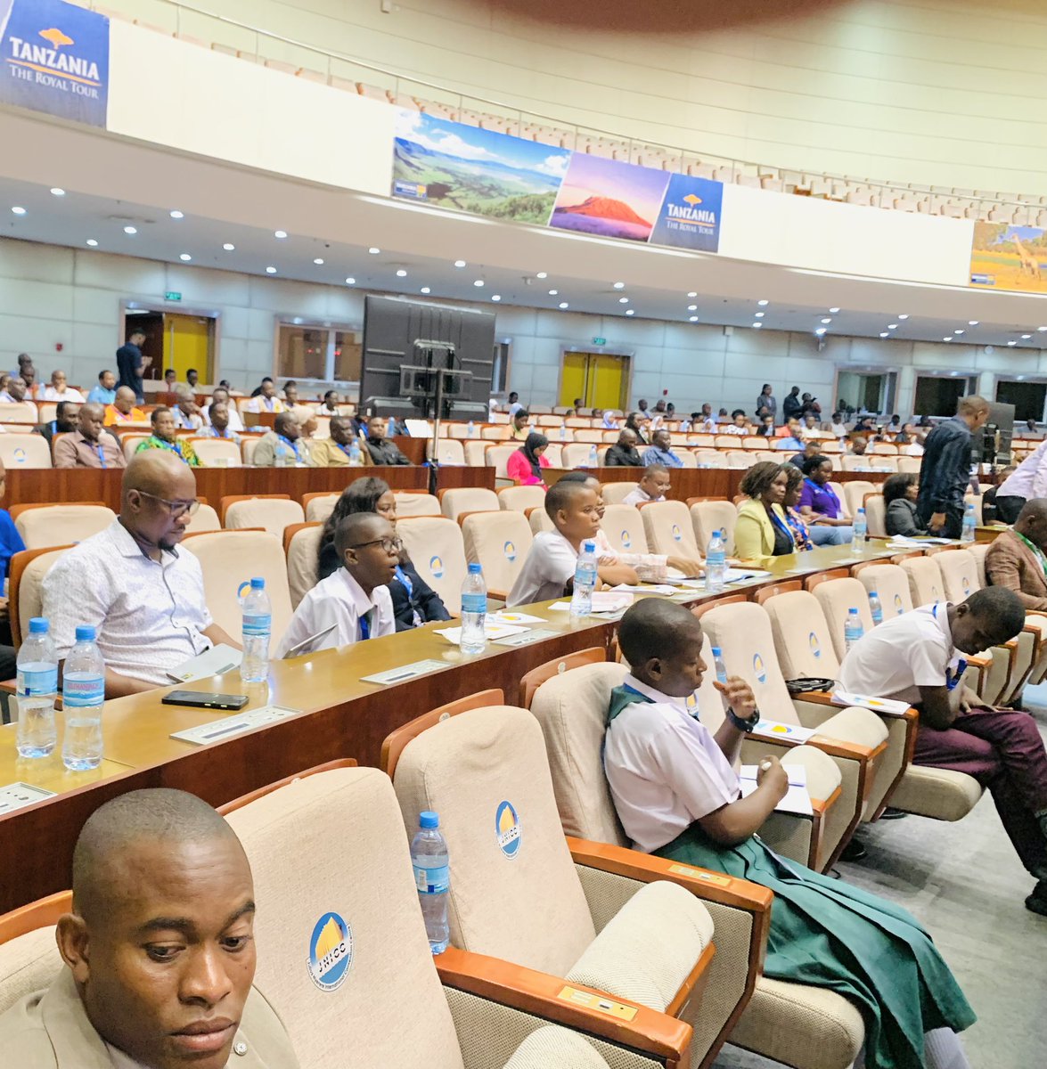 winharder_'s tweet photo. Mpaka sasa mradi #LearnPlus una vituo 29 na kituo kimoja ni shule kamili ambayo ni Vibula Shule ya Msingi iliyopo Wilaya ya Kisarawe Mkoa wa Pwani.
#IQEC2024
@Plan_tanzania
@RESCUEorg https://t.co/qtukq2B3Yg