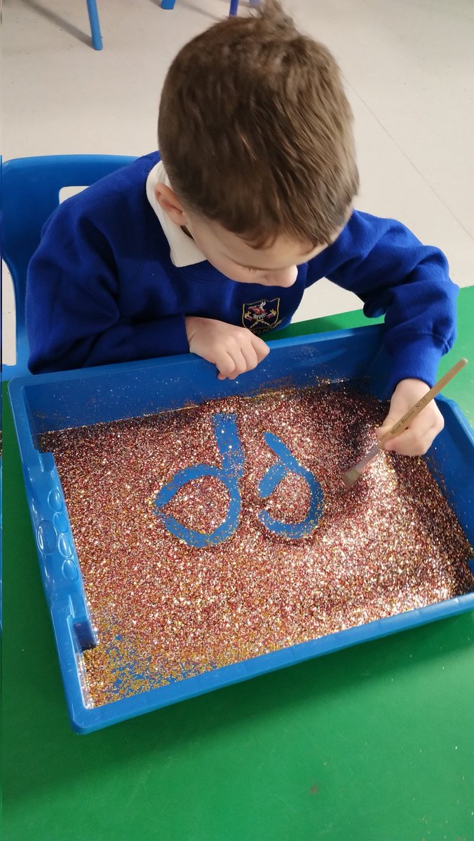 latimerprimary's tweet image. Wow #EYFS have been busy independently writing words! 🌟 We are so proud of your learning and enthusiasm! #LatimerEnglish