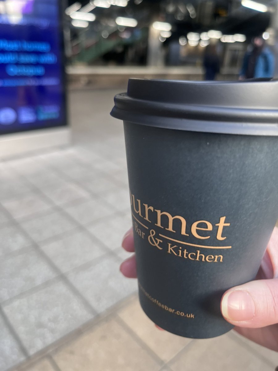 Elle Morris tweet media