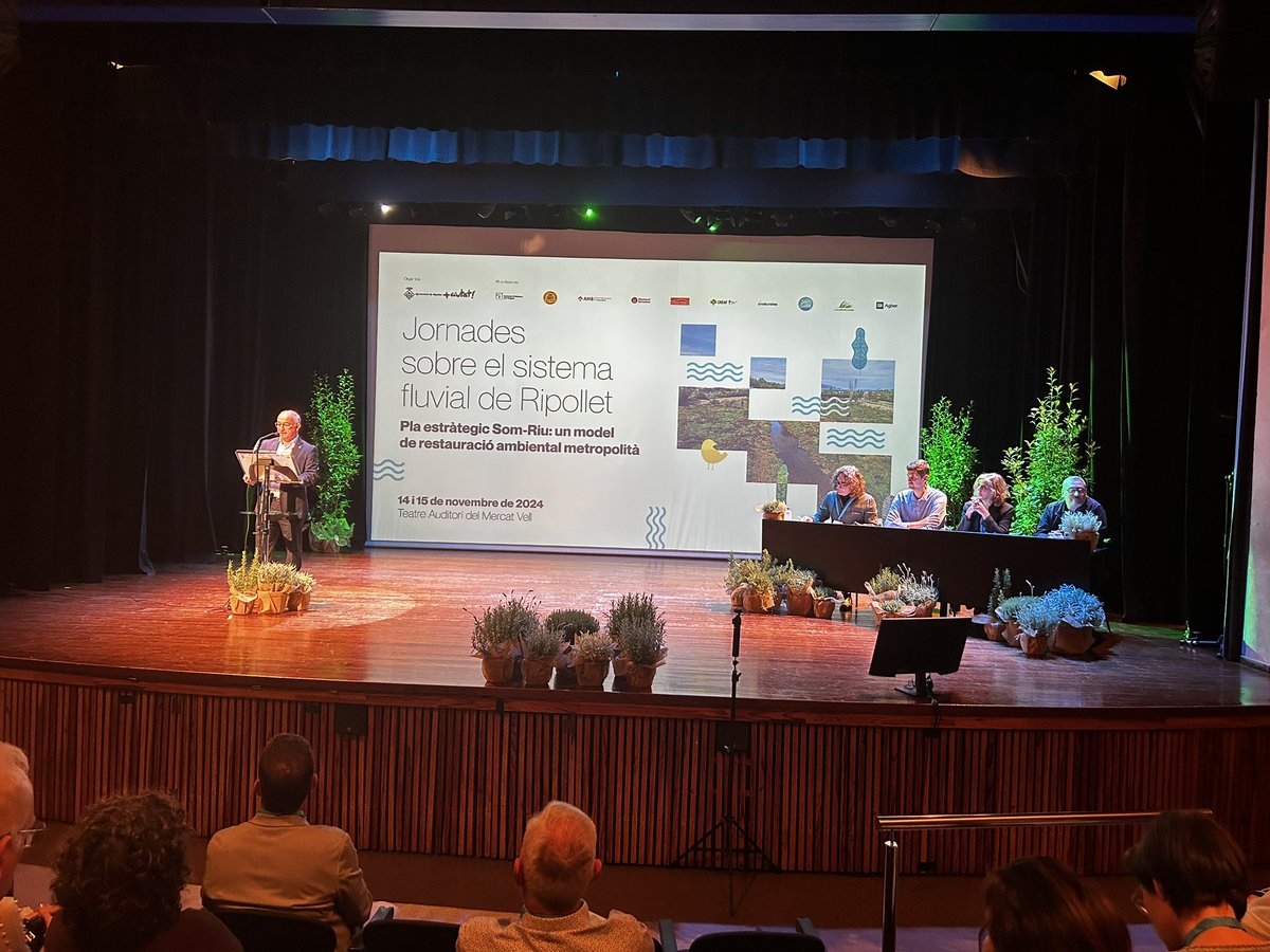 Avui s’inicien les Jornades sobre el sistema fluvial de Ripollet, gràcies a <a href="/AjRipollet/">Ajuntament Ripollet</a> i al seu alcalde <a href="/LLmtirado/">Luis Tirado/♥️</a> per convidar-nos.