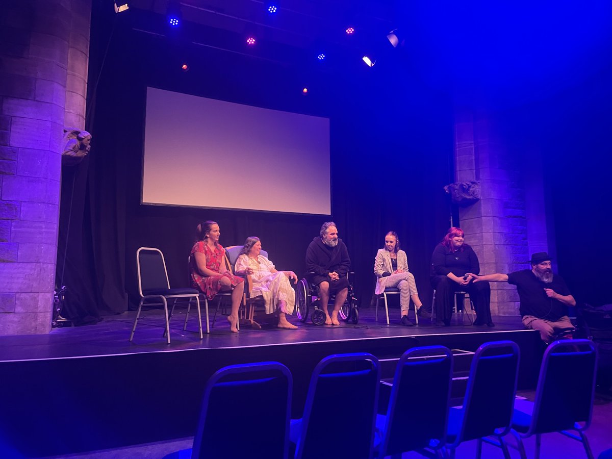 Our team has been very busy this week at the 2nd Scottish Dementia Arts Festival including a concert of original music written by members of STAND peer-support groups and a moving performance of Ron Coleman's heartfelt play 'Caught in a moment of time'. #SDAF🎶🎭
