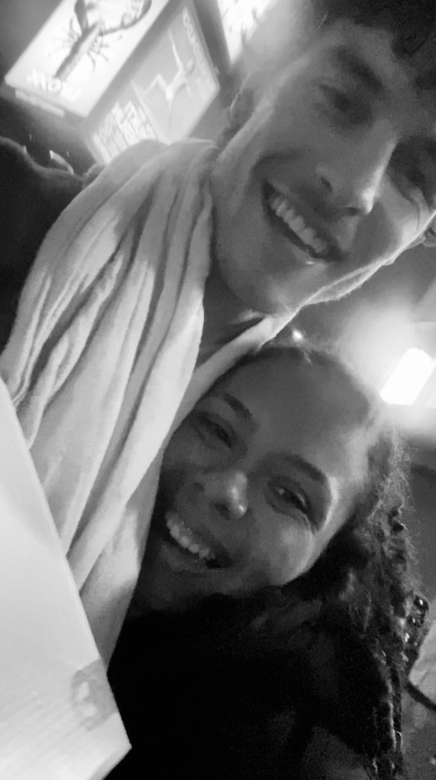 adrianamrtinz's tweet image. love you forever @ShawnMendes ❤️‍🩹