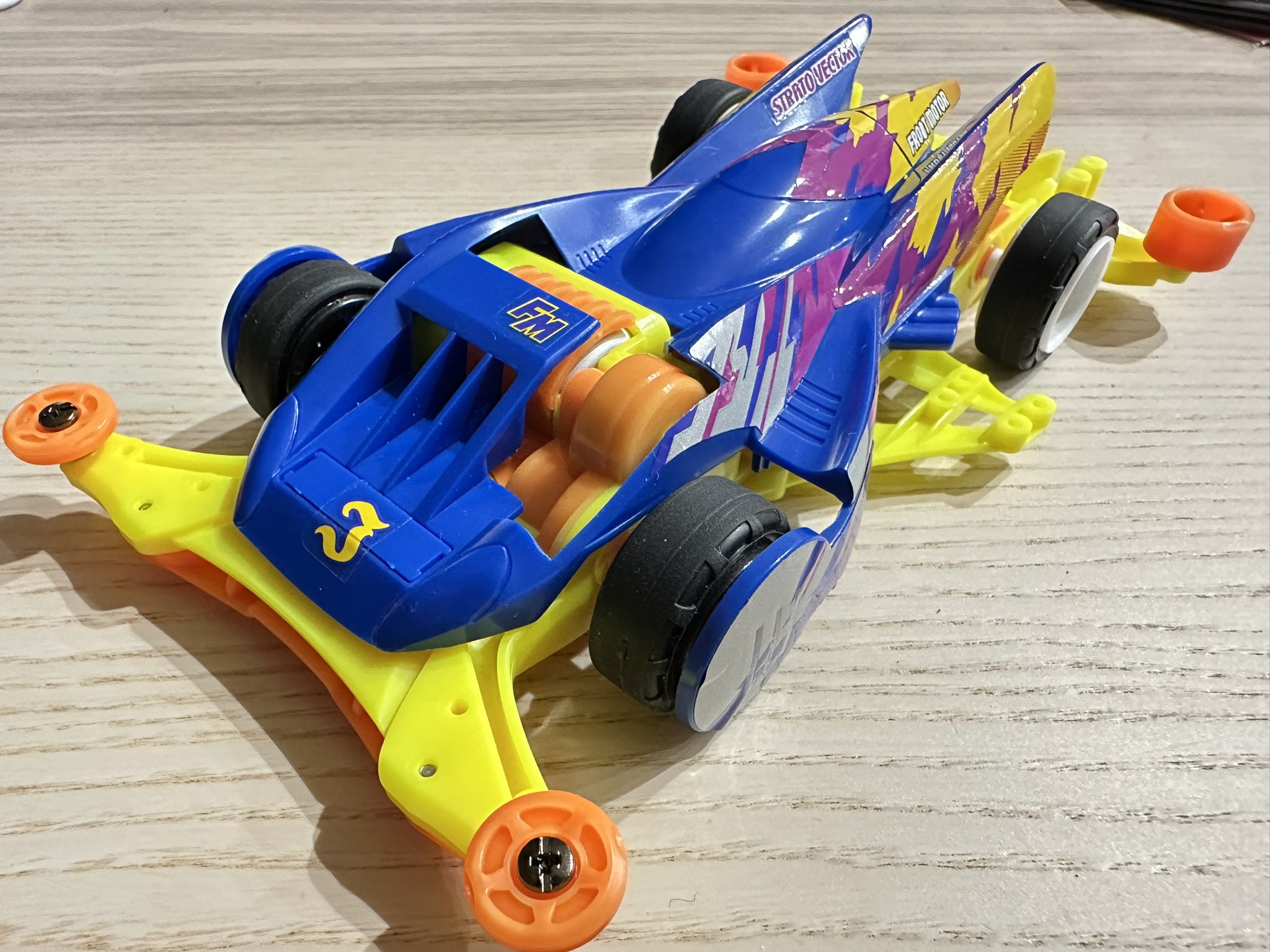 ミニ四駆 ストラトベクターボディ、ストラトベクタードレス