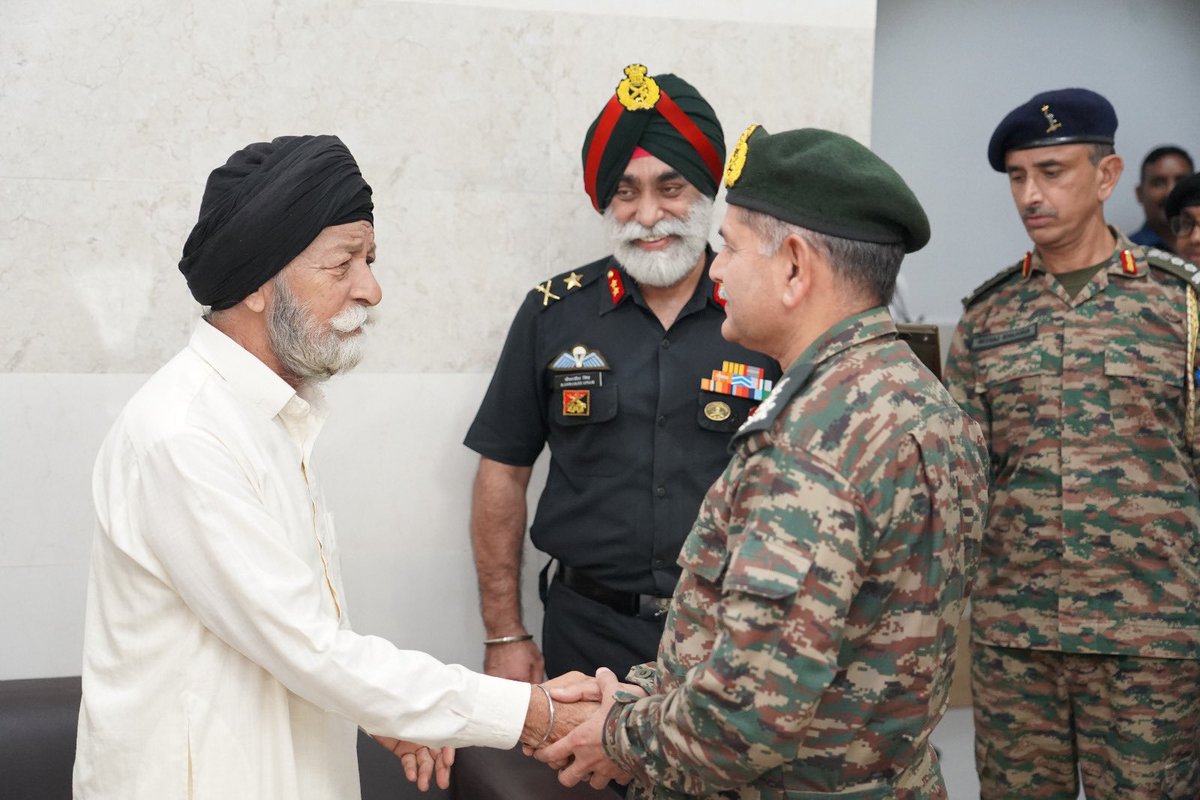Captain Bana Singh Param Vir Chakra tweet media