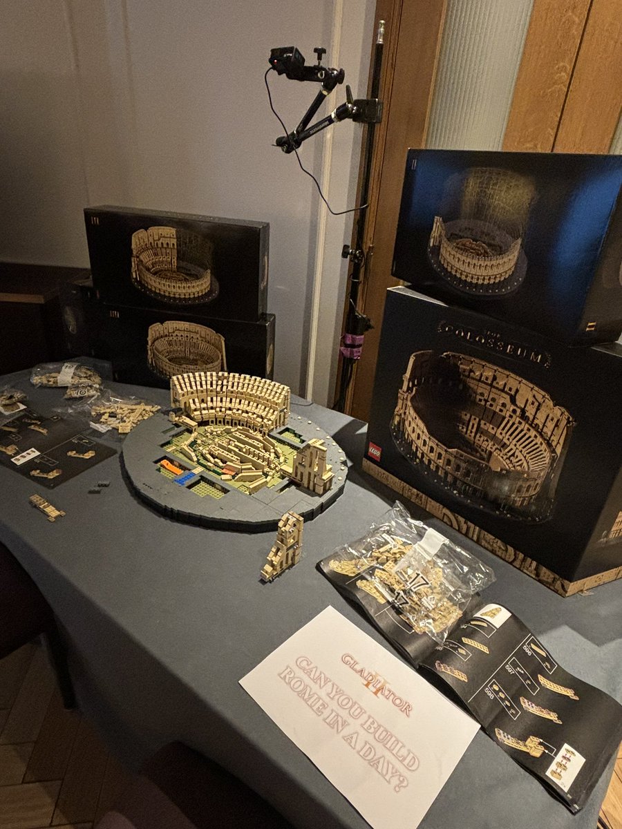 Ali Plumb tweet media