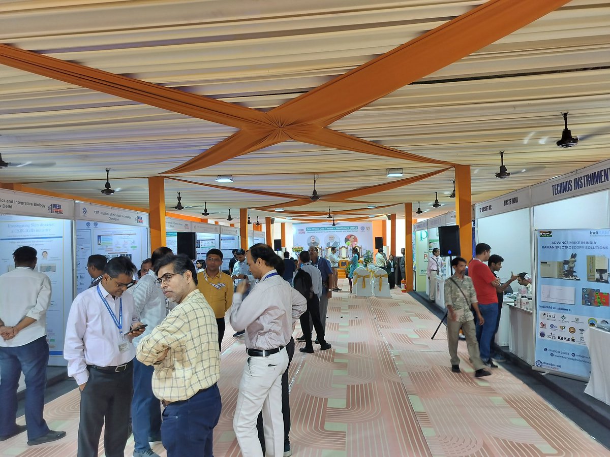 csir_iicb's tweet photo. The ‘Health Care - Thematic Conclave on Mental Health and Well-Being’ @csir_iicb as a part of its #OneWeekOneTheme #OWOT campaign, Nov 11-12, 2024.
The two-day conclave attracted leaders from academia, industry and clinical institutions.
@VTandon67 @CSIR_IND https://t.co/NLHLFF0CsI
