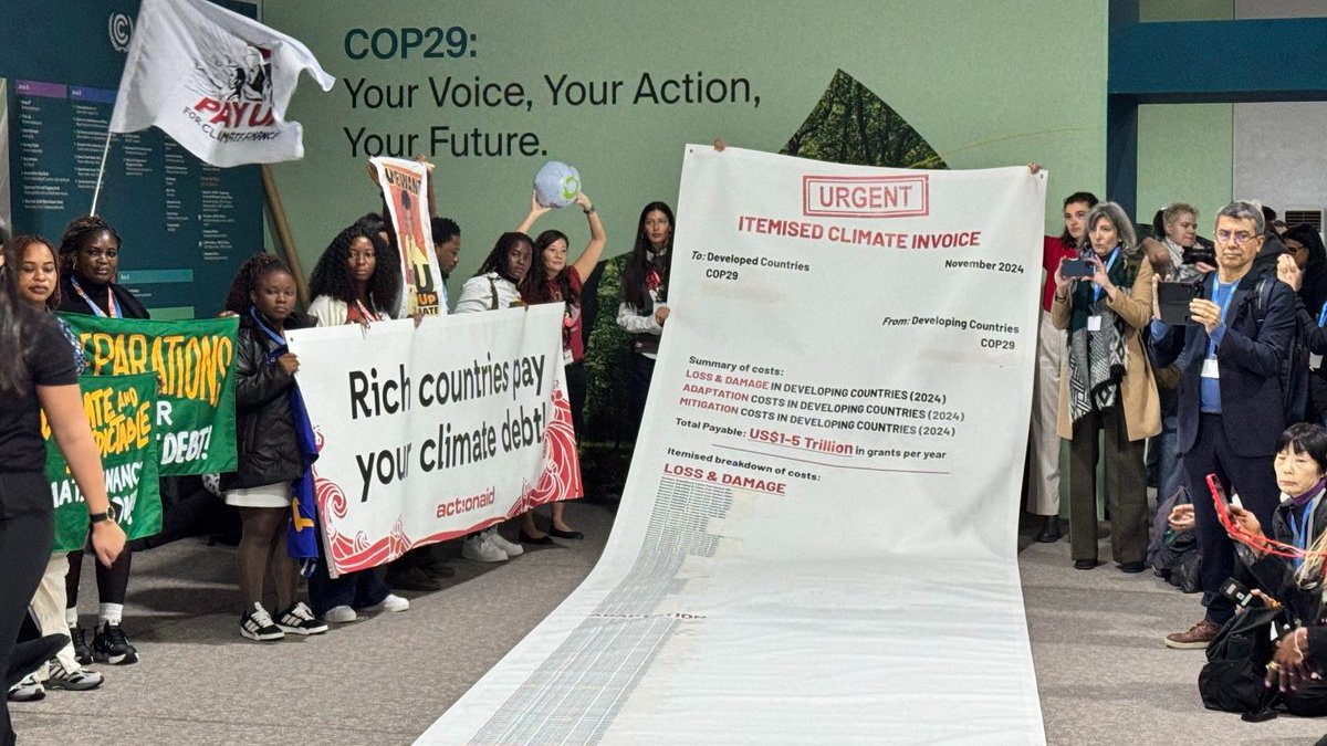 Dear rich countries,

Your invoice is here! 💶🧾

Verdict: it’s time to #StepUp and #PayUp NOW.

This #ClimateFinance Day at #COP29 we urge the EU to show leadership, negotiate, and secure nationally determined contributions (NDCs) for next year. The bill is growing ...