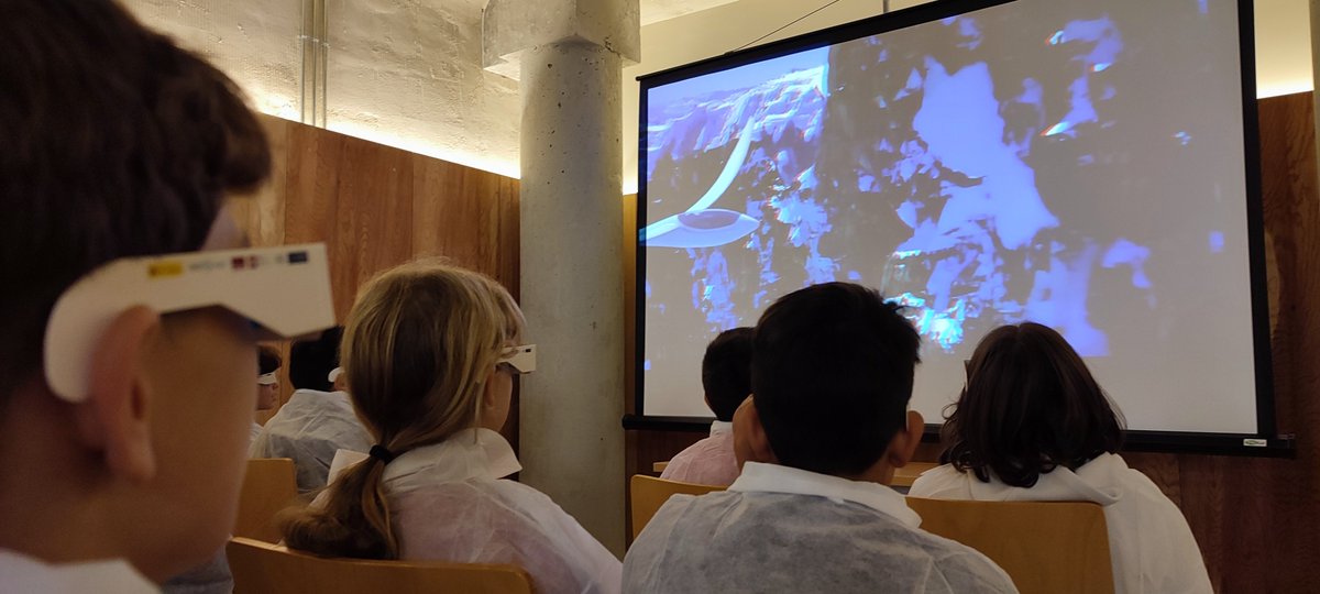 MATERLAND (@materlandfct) on Twitter photo Semana de la ciencia con estudiantes de 6,4,5 de primaria de Argamasilla de Calatrava y Sta Cruz de Mudela
<a href="/FECYT_Ciencia/">FECYT</a> <a href="/IndustrialesCR/">ETS Ingeniería Industrial CR</a> <a href="/esiuclm/">ES. Informática UCLM</a> <a href="/uclm_es/">Universidad de Castilla-La Mancha</a> <a href="/Igualdad_UCLM/">Delegada del Rector para Políticas de Igualdad</a> @materland <a href="/AIR_ESI/">AIR Research Group</a> <a href="/mamiotlab/">MAmIoT</a> @ Semana de la ciencia con estudiantes de 6,4,5 de primaria de Argamasilla de Calatrava y Sta Cruz de Mudela
<a href="/FECYT_Ciencia/">FECYT</a> <a href="/IndustrialesCR/">ETS Ingeniería Industrial CR</a> <a href="/esiuclm/">ES. Informática UCLM</a> <a href="/uclm_es/">Universidad de Castilla-La Mancha</a> <a href="/Igualdad_UCLM/">Delegada del Rector para Políticas de Igualdad</a> @materland <a href="/AIR_ESI/">AIR Research Group</a> <a href="/mamiotlab/">MAmIoT</a> @