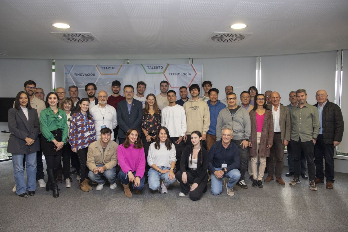 Espaitec UJI (@espaitec) on Twitter photo ¡Arranca la 8ª edición de UJIStartup, el programa de creación de empresas de la <a href="/UJIuniversitat/">Universitat Jaume I</a>! 🚀
Este año participan 24 proyectos emprendedores impulsados por 54 miembros de la comunidad universitaria 🔝
Noticia completa 🔗 bit.ly/3URF7t9 ¡Arranca la 8ª edición de UJIStartup, el programa de creación de empresas de la <a href="/UJIuniversitat/">Universitat Jaume I</a>! 🚀
Este año participan 24 proyectos emprendedores impulsados por 54 miembros de la comunidad universitaria 🔝
Noticia completa 🔗 bit.ly/3URF7t9