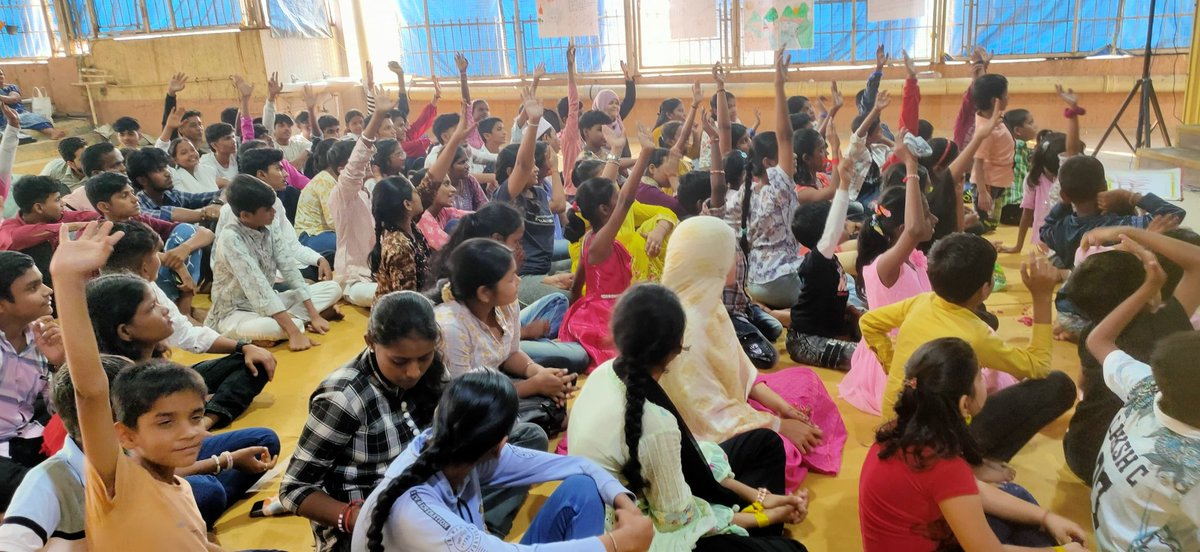 KarunyaTrust's tweet photo. 140 young campers experienced an unforgettable time at Sunrise 2024, Karunya Trust- Savli’s vacation camp!  The kids enjoyed activities like story-making, poster creation, puzzles, quizzes, Kandil crafting, debate sessions, a talent show, action songs, and various games! https://t.co/3UnsJeKfnp