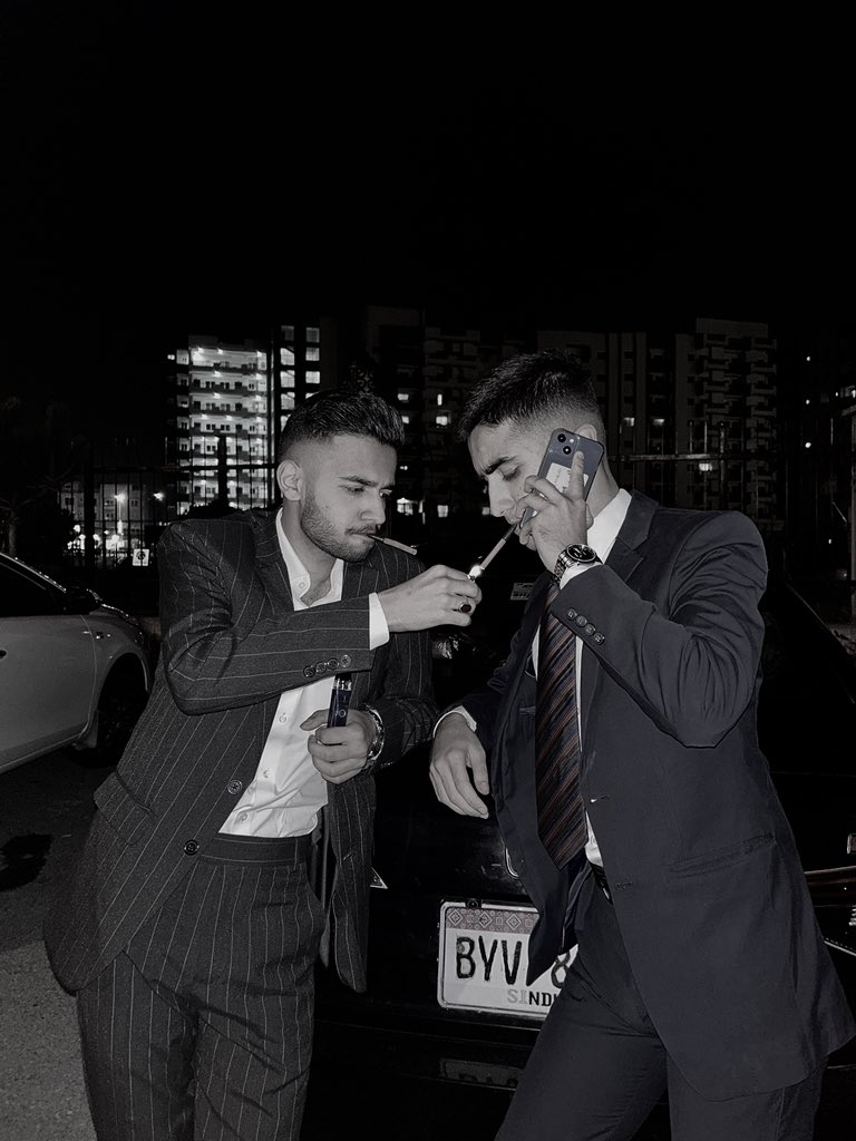 mvxtafax's tweet photo. B&amp;W ? https://t.co/CvW5c93rah