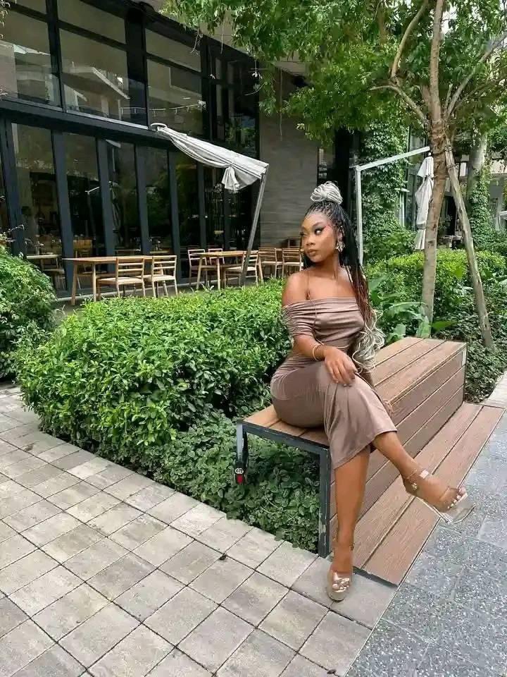 Talkexclusive_B's tweet image. BBTitans Blue Aiva, The Smoothest Op£rator With The Amazing Styles💖😍

#BBTitans