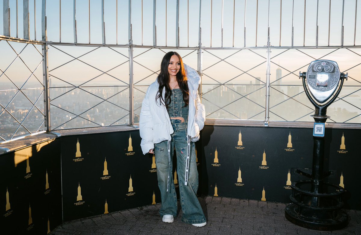 jade thirlwall pics 🪽 tweet media