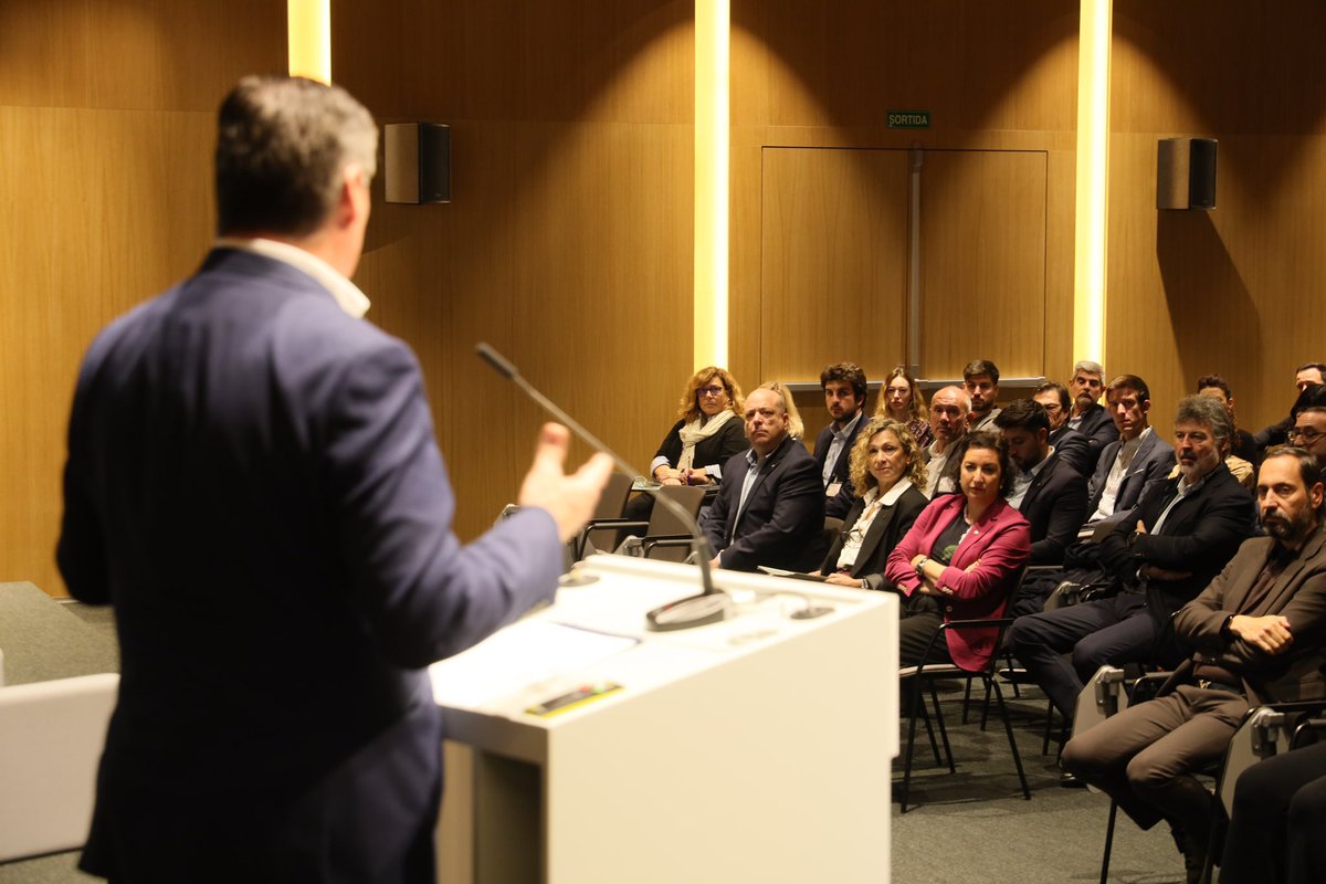 Economia i Finances tweet media