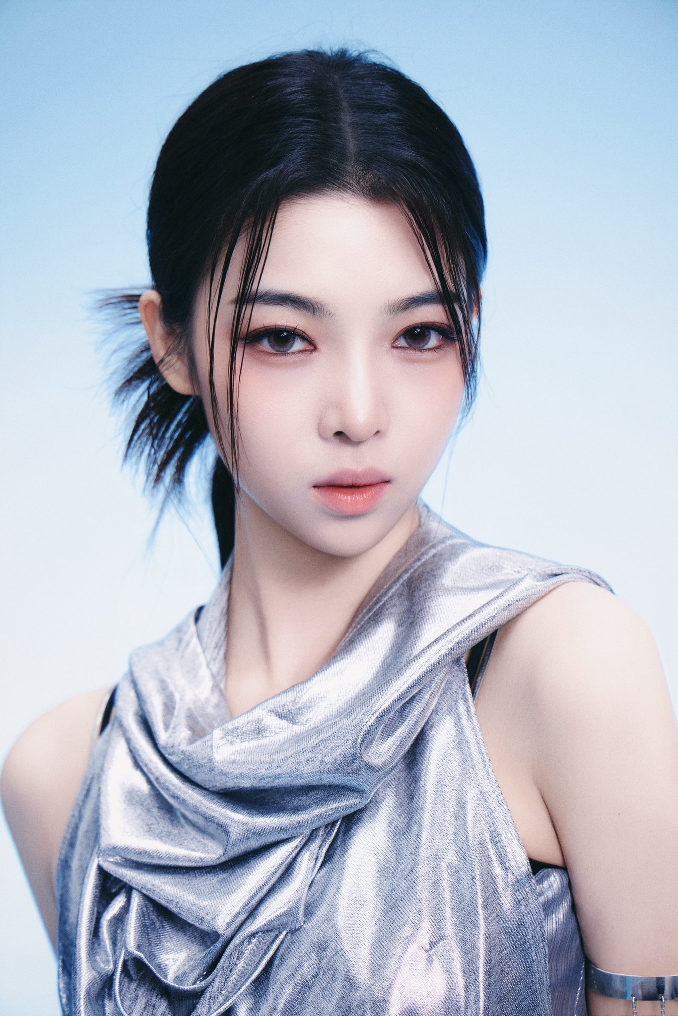 GcVo3nBWIAICtTw?format=jpg&name=large