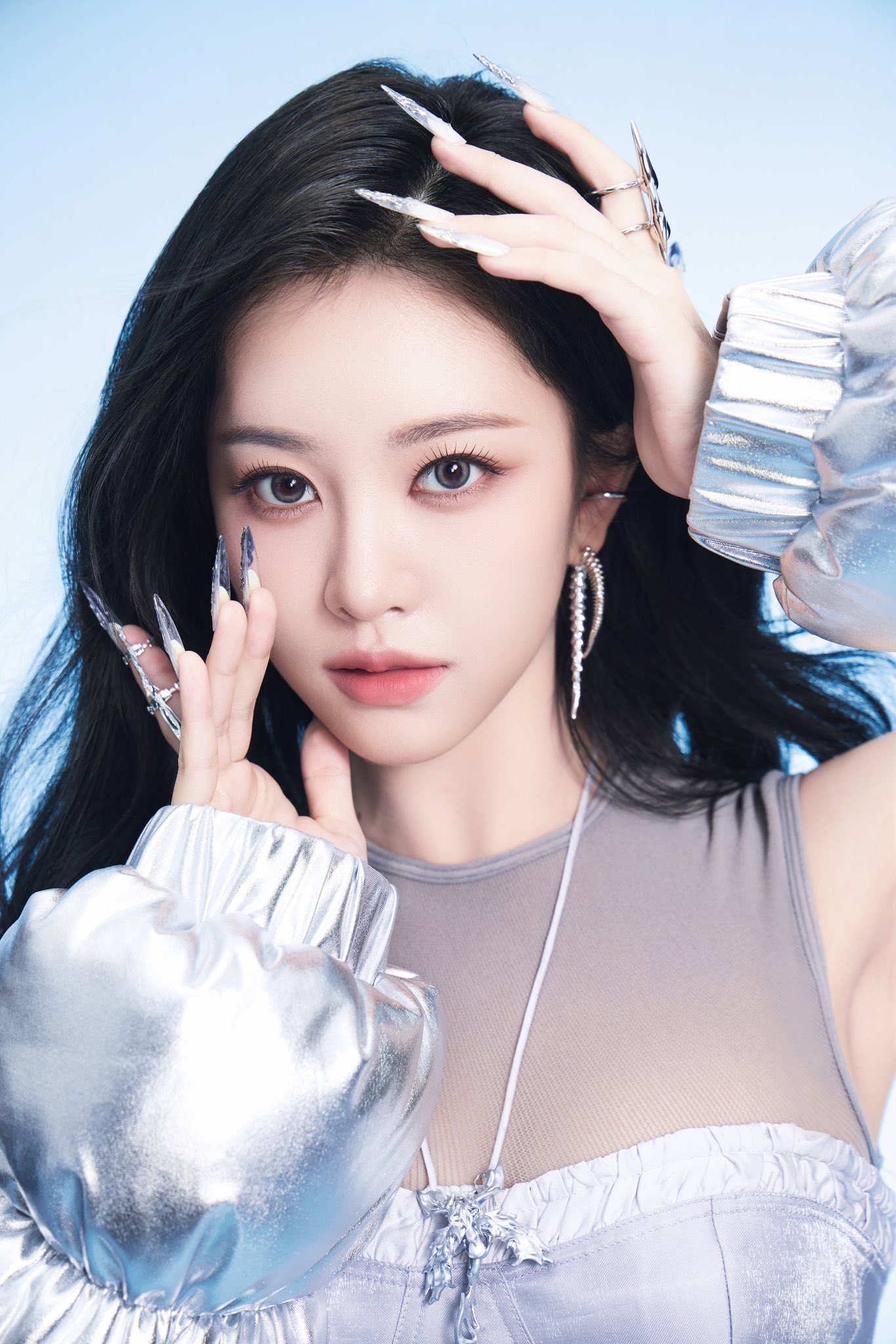 GcVo3nCXEAAkR4_?format=jpg&name=large