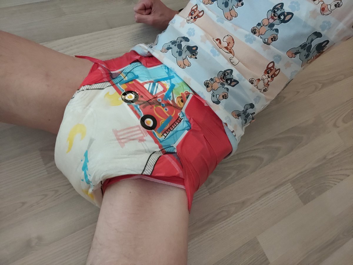 danishdiaperguy tweet media