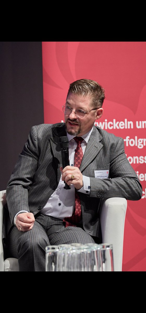 Prof. Dr. Nico Rottke 🇪🇺 (@nico_rottke) on Twitter photo Der #REFD 2024 in FFM. Schön wars, danke <a href="/TargaComm/">Targa Communications</a>.
@markus_kreuter fasst meine 1-Sentence-Nutshell zusammen:
"Die Summe aller Attribute, die wie Covid Einmaleffekte auslösten, sind inzwischen verarbeitet - was aber ist mit dem Einfluß der Megatrends auf die Branche." Der #REFD 2024 in FFM. Schön wars, danke <a href="/TargaComm/">Targa Communications</a>.
@markus_kreuter fasst meine 1-Sentence-Nutshell zusammen:
"Die Summe aller Attribute, die wie Covid Einmaleffekte auslösten, sind inzwischen verarbeitet - was aber ist mit dem Einfluß der Megatrends auf die Branche."