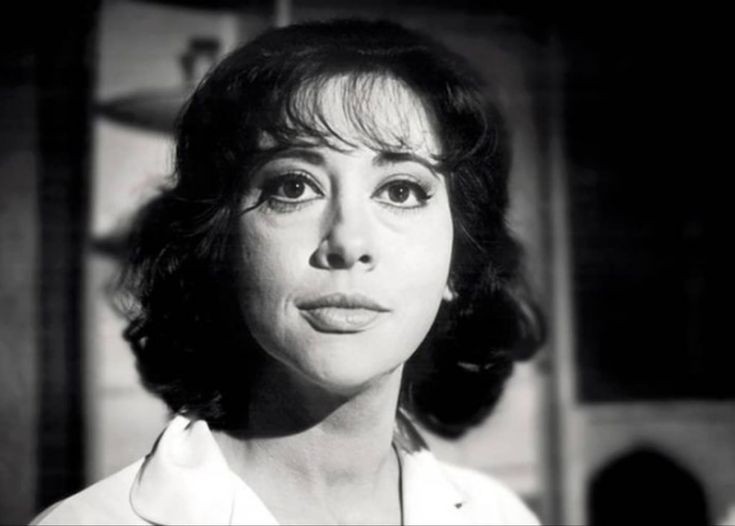 jujucutz's tweet photo. Apesar de ser o primeiro filme da Fernanda Montenegro não podemos reclamar da atuação dela, a diva realmente se entregou ao papel tá? Passou um ar de melancolia que é admirável, ela tá de parabéns! https://t.co/V8kcVudSkj