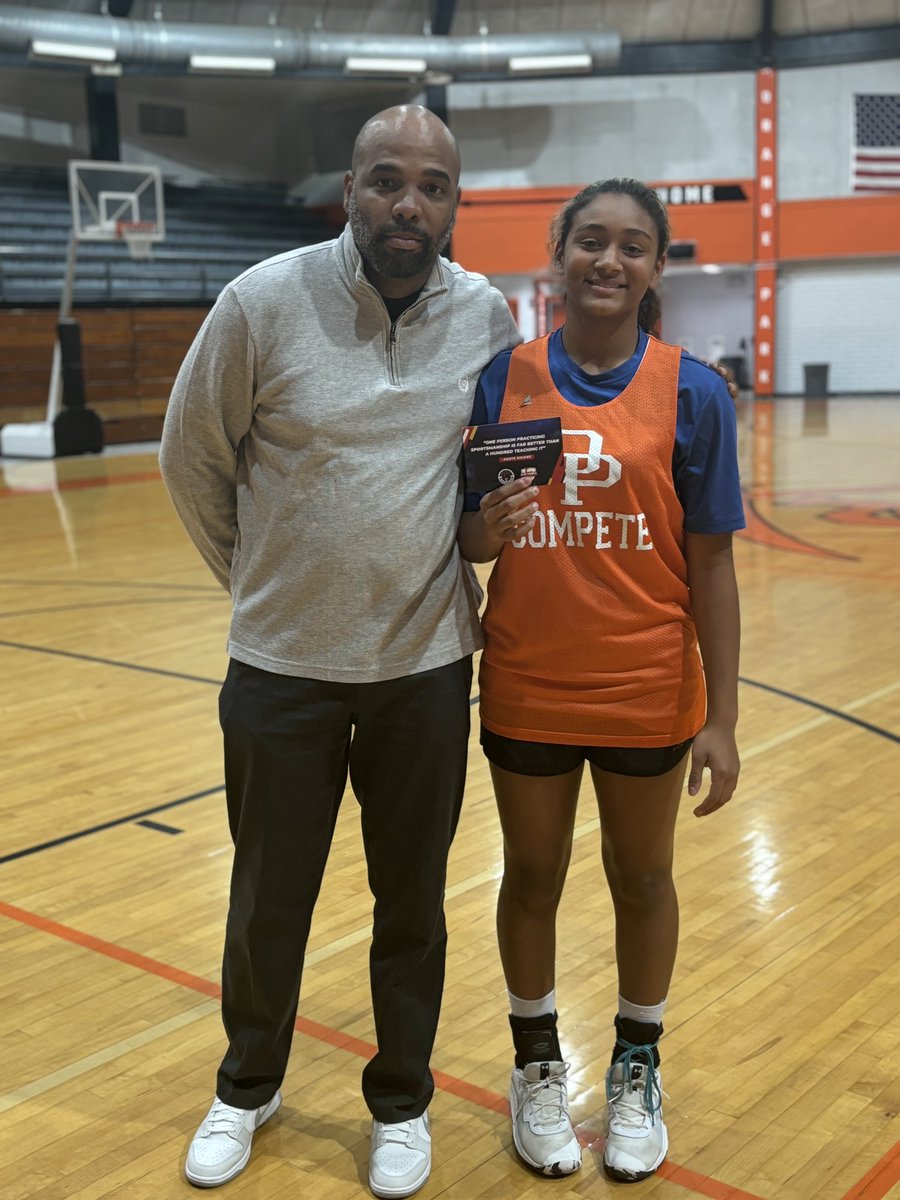 Orange Park Girls Basketball (@orangepark_gbb) on Twitter photo Congratulations to <a href="/EllaCroweBBall/">Ella Crowe C/O 2028</a> for receiving the Clay county sportsmanship award this week. Congratulations to <a href="/EllaCroweBBall/">Ella Crowe C/O 2028</a> for receiving the Clay county sportsmanship award this week.