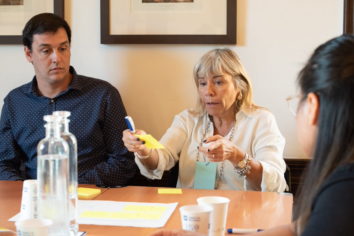 aiguesbcnclient's tweet image. ⛑️Avui hem compartit bones pràctiques del #programaONA. 

Hem comptat amb @CreuRojaCAT, Serveis Socials dels ajuntaments i Tàndem Social per posar en comú les experiències i els punts de millora en derivació de participants, intervenció, acompanyament, seguiment i impacte.