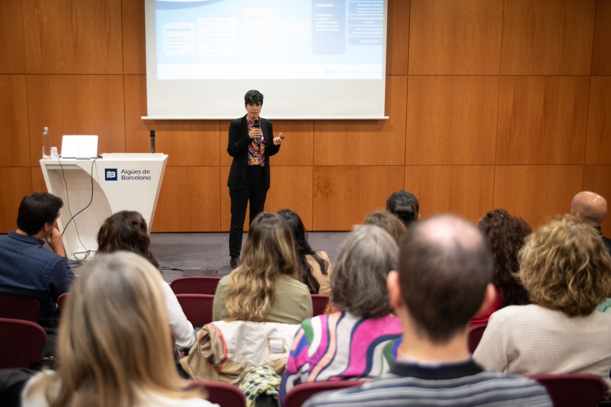 aiguesbcnclient's tweet image. ⛑️Avui hem compartit bones pràctiques del #programaONA. 

Hem comptat amb @CreuRojaCAT, Serveis Socials dels ajuntaments i Tàndem Social per posar en comú les experiències i els punts de millora en derivació de participants, intervenció, acompanyament, seguiment i impacte.