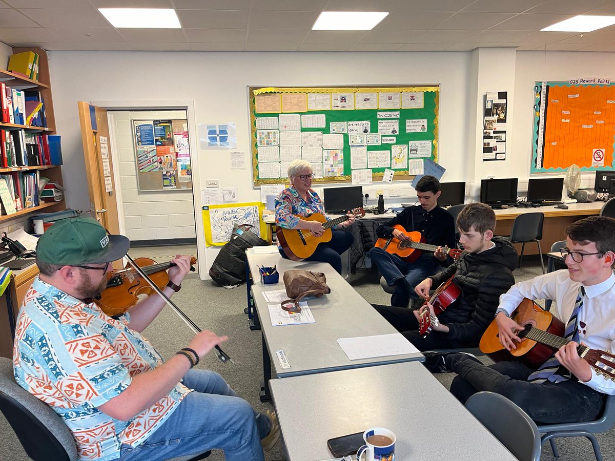 DrakeMusicScot's tweet photo. Young people at Lochgilphead Joint Campus took part in a #DMSLEARN project with our Associate Musician, Ron. They formed a band, G-TwentyEighters, and performed their original music for the school! ๐ธ
This project was funded through @ArgyllAndBute by @CreativeScots' YMI Funding. https://t.co/t8CljexjMw