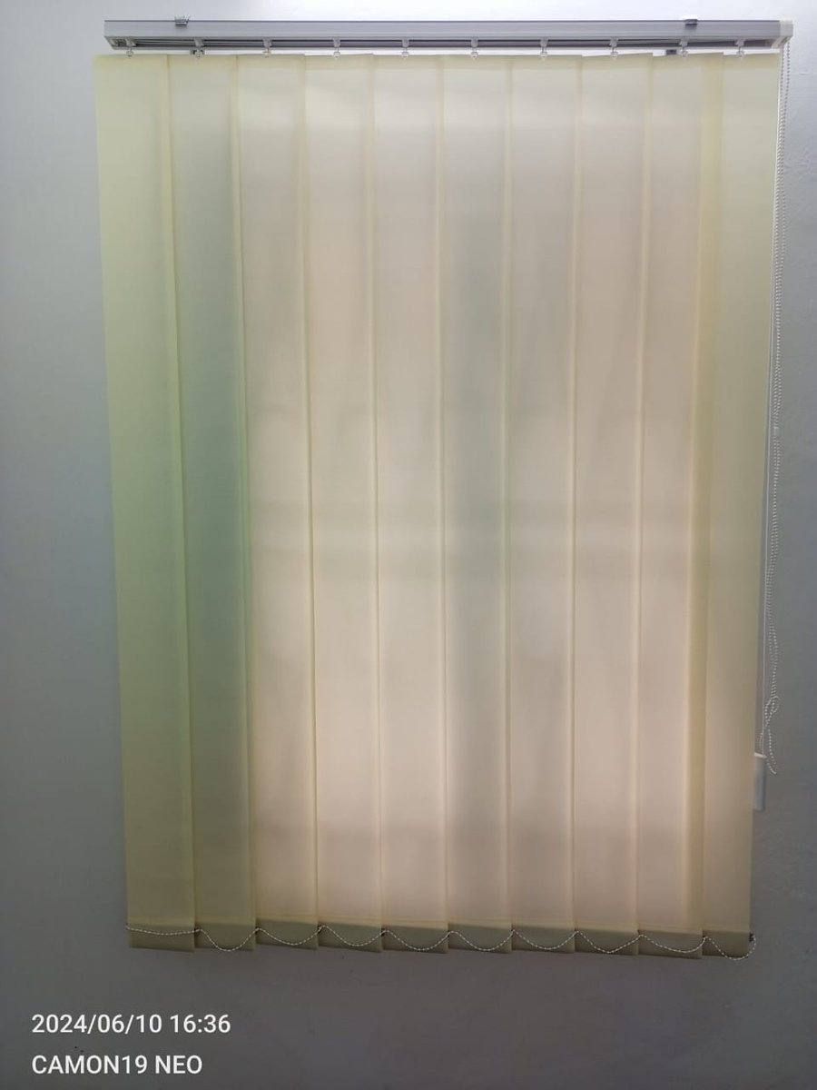 obaze_interiors's tweet image. Elevate your office environment! Get stylish vertical blinds for only Ksh 2200 per sqm. Contact us at 0740489487. #OfficeBlindsNairobi #InteriorSolutions #WorkspaceStyle