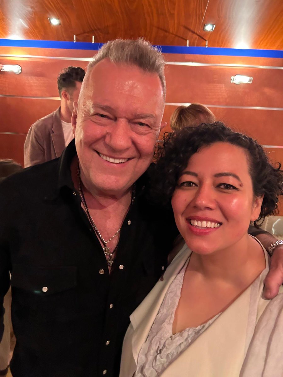 JimmyBarnes's tweet photo. We all went to the premiere of ‘Jesus Christ Superstar’. What a fantastic production. Great singing, great dancing, congratulations to the whole cast. We are all so proud. @MahaliaBarnes, of course I cried. https://t.co/1NRAgfQ7rg