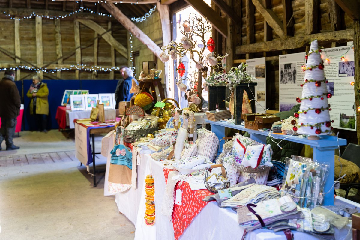 Christmas Craft Weekends | 7-8, 14-15 &amp; 21-22 December

Join us each weekend leading up to the big day as we celebrate the festive season with a selection of Christmas family activities, Christmas Craft Market, a family trail and more!

Our popular narrow-gauge railway and buses