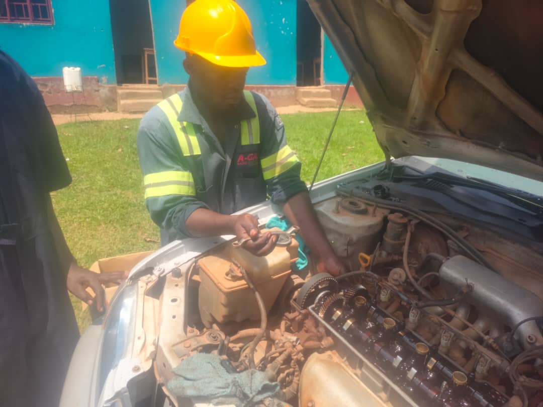 Nile Basin Institute of Business,Technical and Voc (@nbi0027) on Twitter photo #FfenaTusome #AutomotiveMechanics hands on Session <a href="/NBI0027/">Nile Basin Institute of Business,Technical and Voc</a> @UBTEBOfficial <a href="/Busogakyc/">Busoga Kingdom Youth Council</a> <a href="/mubende_tv/">Mubende tv live</a> <a href="/NyabushoziTv/">Nyabushozi Tv</a> <a href="/fortportalss/">fort portal secondary school</a> <a href="/magumbaseb9513/">magumba sebastian</a> <a href="/Reachoutmbuya/">REACH OUT MBUYA</a> <a href="/Jipraofficial/">JIPRA-Jinja Progressive Academy</a> <a href="/KingNadiopeIV/">Kyabazinga of Busoga</a> @BugandaOfficial <a href="/beinganakafeero/">Beingana Kafeero</a> <a href="/ChildFundUganda/">ChildFund Uganda</a> <a href="/FGFJ_en/">Friends of the Global Fund, Japan (FGFJ)</a> <a href="/GenderHeroes/">Heroes for Gender Transformative Action</a> #FfenaTusome #AutomotiveMechanics hands on Session <a href="/NBI0027/">Nile Basin Institute of Business,Technical and Voc</a> @UBTEBOfficial <a href="/Busogakyc/">Busoga Kingdom Youth Council</a> <a href="/mubende_tv/">Mubende tv live</a> <a href="/NyabushoziTv/">Nyabushozi Tv</a> <a href="/fortportalss/">fort portal secondary school</a> <a href="/magumbaseb9513/">magumba sebastian</a> <a href="/Reachoutmbuya/">REACH OUT MBUYA</a> <a href="/Jipraofficial/">JIPRA-Jinja Progressive Academy</a> <a href="/KingNadiopeIV/">Kyabazinga of Busoga</a> @BugandaOfficial <a href="/beinganakafeero/">Beingana Kafeero</a> <a href="/ChildFundUganda/">ChildFund Uganda</a> <a href="/FGFJ_en/">Friends of the Global Fund, Japan (FGFJ)</a> <a href="/GenderHeroes/">Heroes for Gender Transformative Action</a>