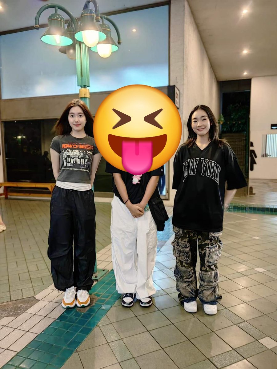 ที่มีคนเจอล่าสุดก็สีเดิม แกแกล้งปะ 55555