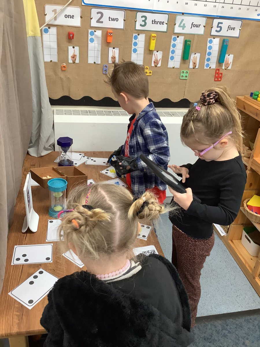 Coldfair Green Primary School tweet media