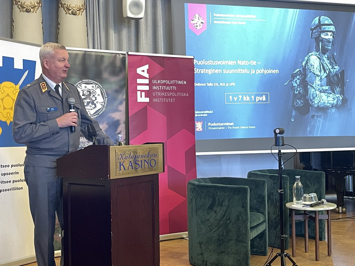 Vauhdikas marraskuun aloitus. 

Defence Talks -tilaisuus,
E-S:n CXLVIII tapaaminen, 
Keskon vieraana,
Soul brothersin keikka,
UMPY:n TURPO-ilta: Kriittisen infrastruktuurin sabotaasi, 
Allekirjoitustilaisuus, 
Turvallisuuteen liittyviä tapaamisia. 

MarkkuJamsa.fi