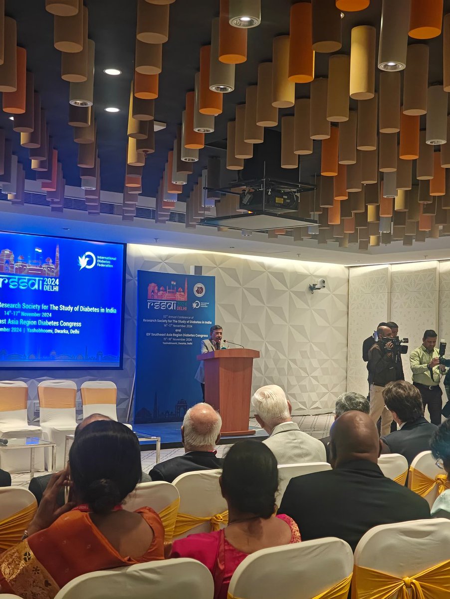 RSSDI2024's tweet photo. Day 1 of RSSDI 2024 Begins! 🌅

RSSDI 2024 is off to an energetic start with healthcare experts and researchers gathering to explore the latest in diabetes care. We’re setting the stage for a transformative journey in diabetes management!

#RSSDI2024 #DiabetesCare #Day1 https://t.co/2weRxGGiQW