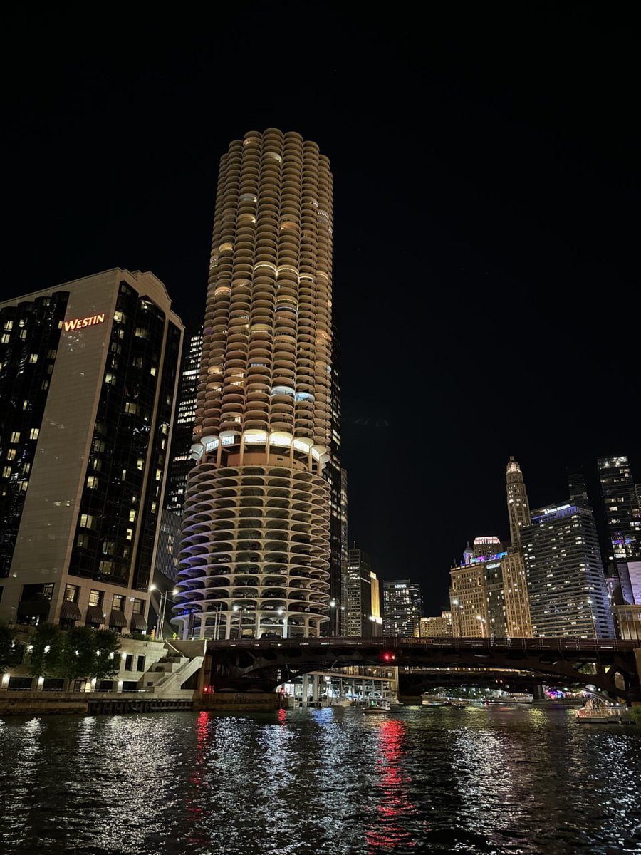 InterestLoved's tweet image. 実際、あなたが恐れていることについて心配する必要はありません。なぜなら、それは予定通りに来て、予定通りに去っていくからです。