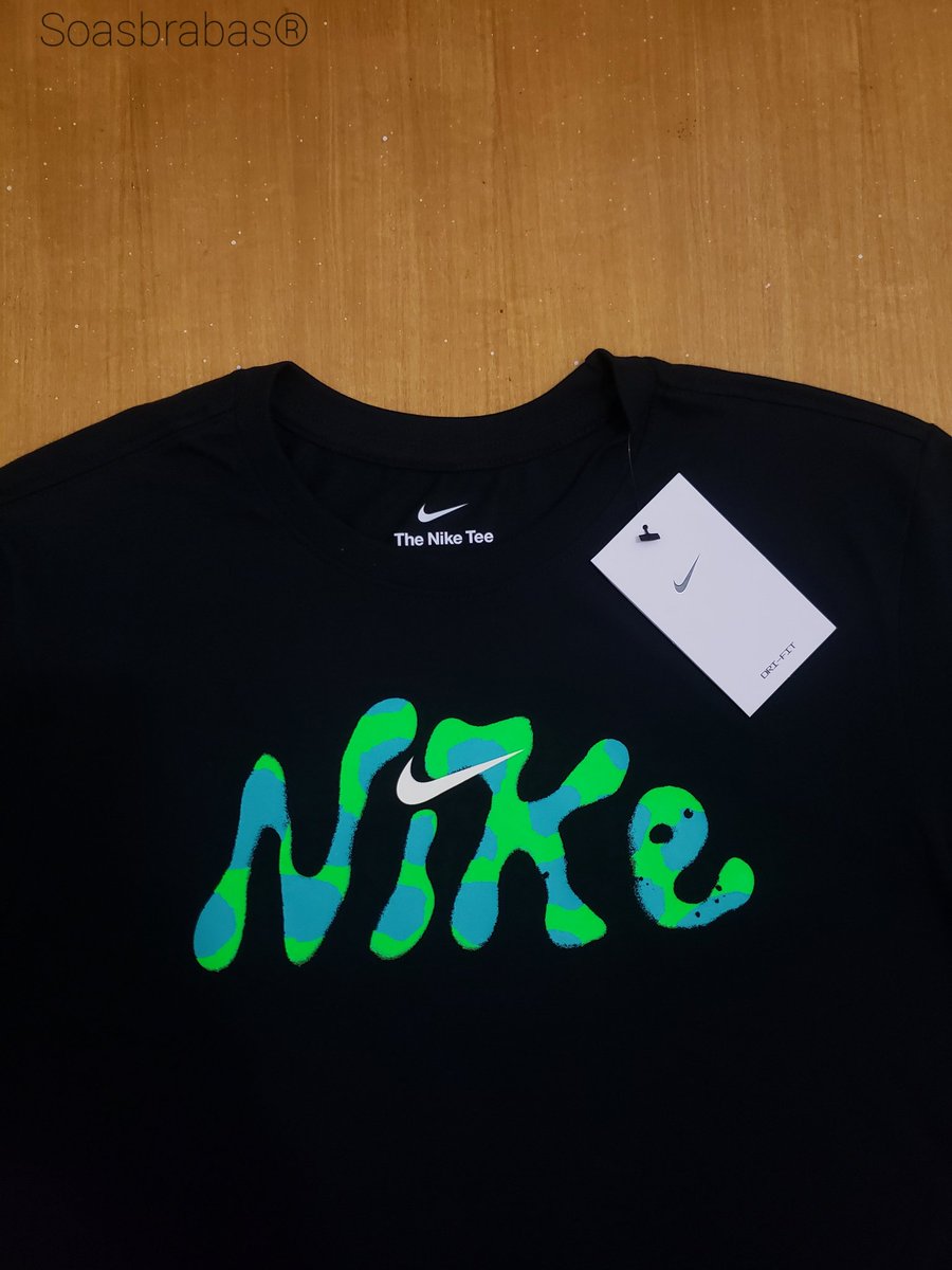 • Lançamento Imperdível •

Camisa Nike 🔥

Promoção R$149,99🔥

Pagamento: Pix, dinheiro ou cartão 2x sem juros!!!!!!

Interessado Dm ou WhatsApp 📲