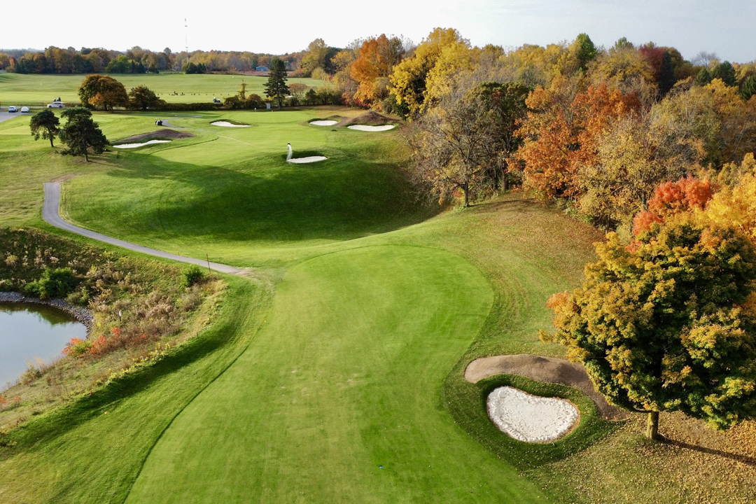FlightLine just wrapped up the <a href="/lookoutpointcc/">Lookout Point CC</a> bunkers! Over 55 days, we renovated 66 bunkers, filled in 6 and transformed the mounds into lush fescue. A big thank you to Aldo, Ken and our amazing maintenance team for their hard work (and endless sod-watering!) Well done, team!