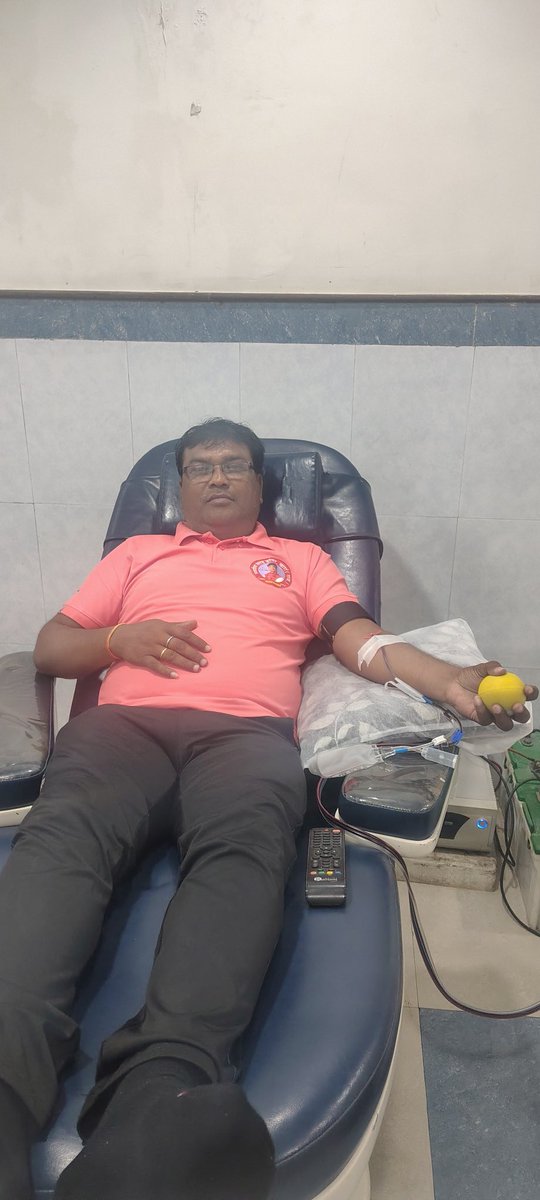 Anil Marmit समर्पण ब्लड डोनर tweet media