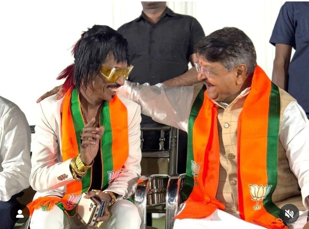 manjul_08's tweet photo. @Natashasingh143 ऐसे लोगों की सरकार अपनी पार्टी मे शामिल करके अपना शान समझ रहीं वहीं आज कल के होनहार युवा जो देश के भविष्य है जिनपे पूरे प्रशासन को चलाने का विशेष क्षमता है वो आज अपने अधिकार की लड़ाई सड़कों पर लड़ रहे हैं ये आज देश का दुर्भाग्य है इससे शर्मनाक स्थिति क्या हो सकती है .. https://t.co/ZWD3bWPrgW