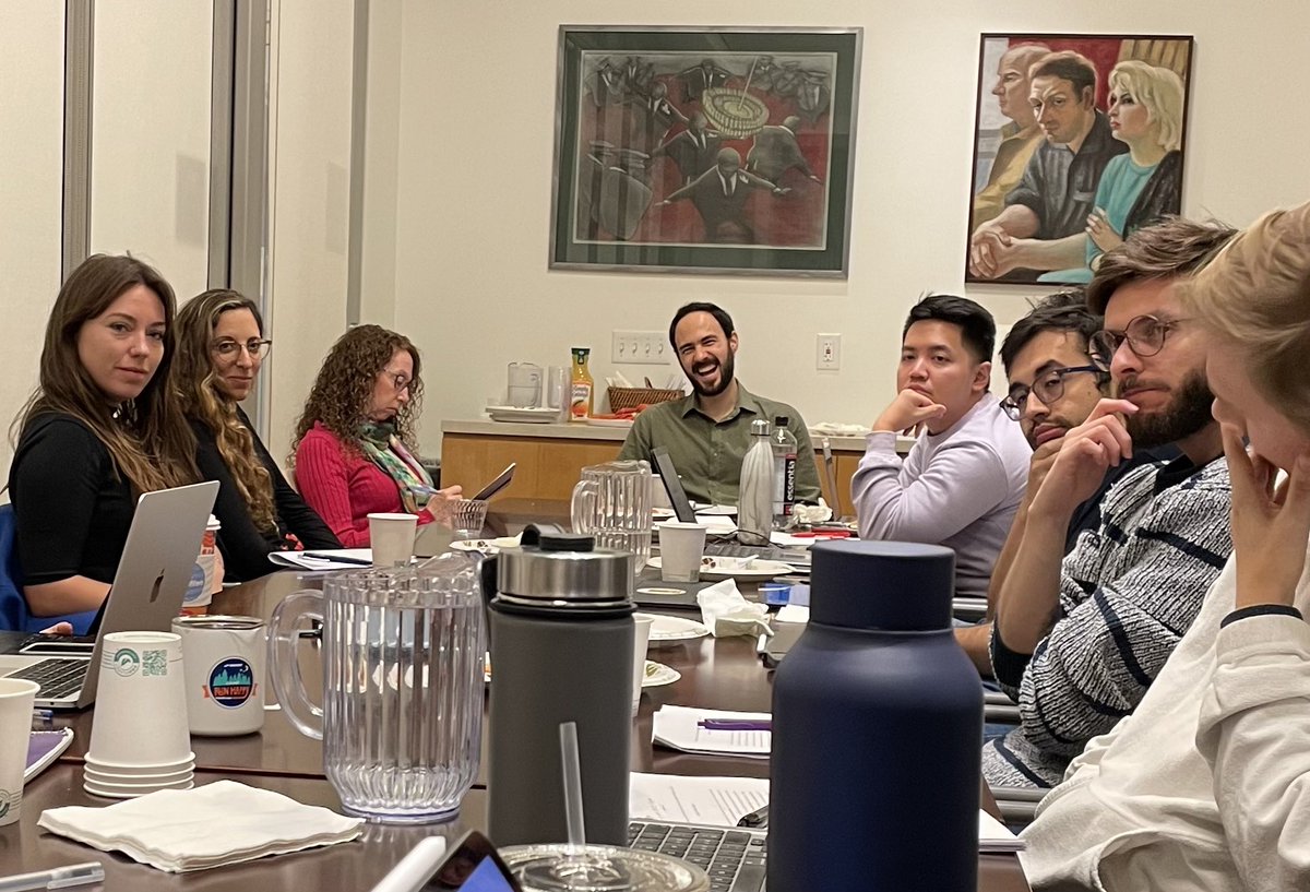 Good morning <a href="/JSDNYU/">jsdnyulaw</a> <a href="/nyulaw/">NYU Law</a> <a href="/FJorgeGaxiola/">Jorge Gaxiola Lappe</a> is presenting his paper: “The American Approach to Free Speech and its Concealment of Moral Loss” w Profs <a href="/JeremyJWaldron/">Jeremy Waldron</a> &amp; S Moreau. 👏 law.nyu.edu/llmjsd/jsdprog…