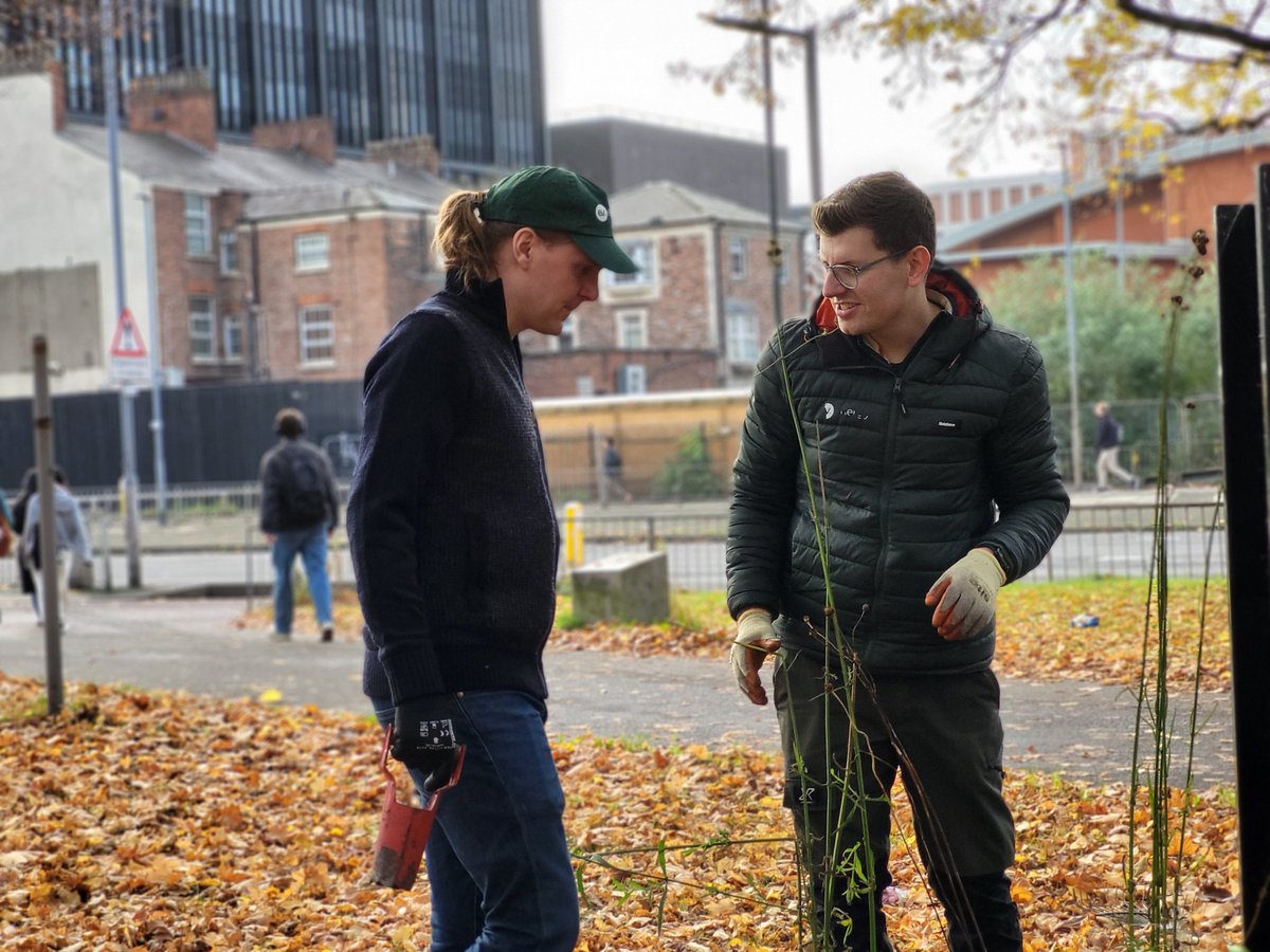 A huge thanks to everyone who came in tuesday, we managed to get a huge amount done. 2 paths on 2 sites to our green route signs, planting up signs, sything wild flower meadows, nature friendly towers, bulb planting all in a day's work 💪 #Manchester #nature 
#environment