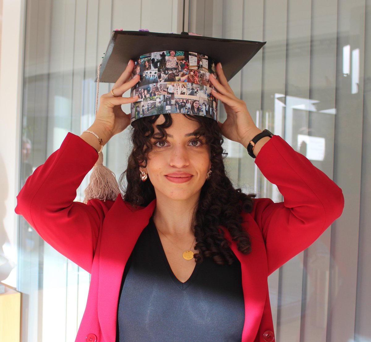 IMPRS for Living Matter (@imprs_lm) on Twitter photo 🏆 We are proud to announce that Aylin Binici (Waldmann lab), Jennifer Harris <a href="/knifeyjen/">Jenny Harris</a> (<a href="/LabWestermann/">WestermannLab</a>) and Georg Geobel (Wu lab) have successfully defended their PhD thesis and are now Doctorate degree holders! Well deserved! All the best for your next projects!
#PhDdone 🏆 We are proud to announce that Aylin Binici (Waldmann lab), Jennifer Harris <a href="/knifeyjen/">Jenny Harris</a> (<a href="/LabWestermann/">WestermannLab</a>) and Georg Geobel (Wu lab) have successfully defended their PhD thesis and are now Doctorate degree holders! Well deserved! All the best for your next projects!
#PhDdone