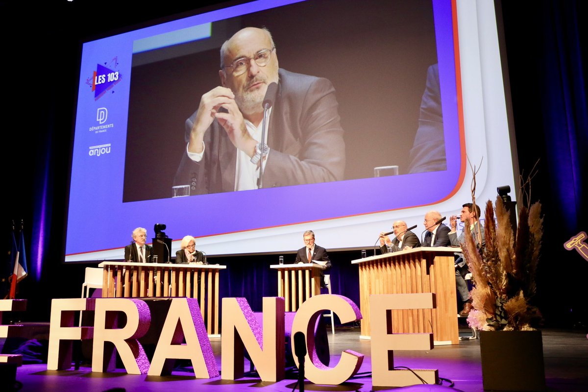 Départements de France tweet media