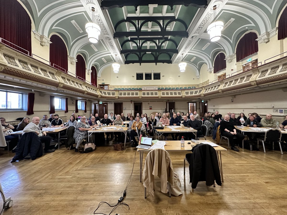 That brings an end to Carbon Literacy Action Day for
<a href="/WirralCouncil/">Wirral Council</a> .  200 officers trained overall, after 3 successful training sessions, they are driving climate action across Wirral! #CLAD #CarbonLiteracy #CLActionDay <a href="/Carbon_Literacy/">The Carbon Literacy Project</a>