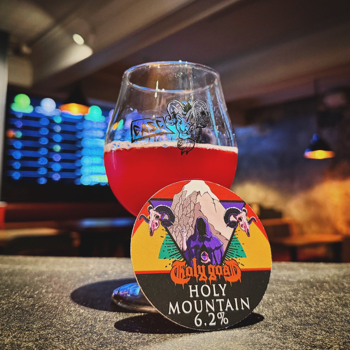 CASC (@cascbar) on Twitter photo Freshly hooked up this afternoon, <a href="/holygoatbrewing/">Holy Goat Brewing</a>ās HOLY MOUNTAIN (6.2%ABV) is an incredibly juicy Kriek-style sour brewed with Frederiksdal cherries! š¤¤
cascnation.com/bars-shops/abeā¦
#hed #barevolution #cascnation Freshly hooked up this afternoon, <a href="/holygoatbrewing/">Holy Goat Brewing</a>ās HOLY MOUNTAIN (6.2%ABV) is an incredibly juicy Kriek-style sour brewed with Frederiksdal cherries! š¤¤
cascnation.com/bars-shops/abeā¦
#hed #barevolution #cascnation