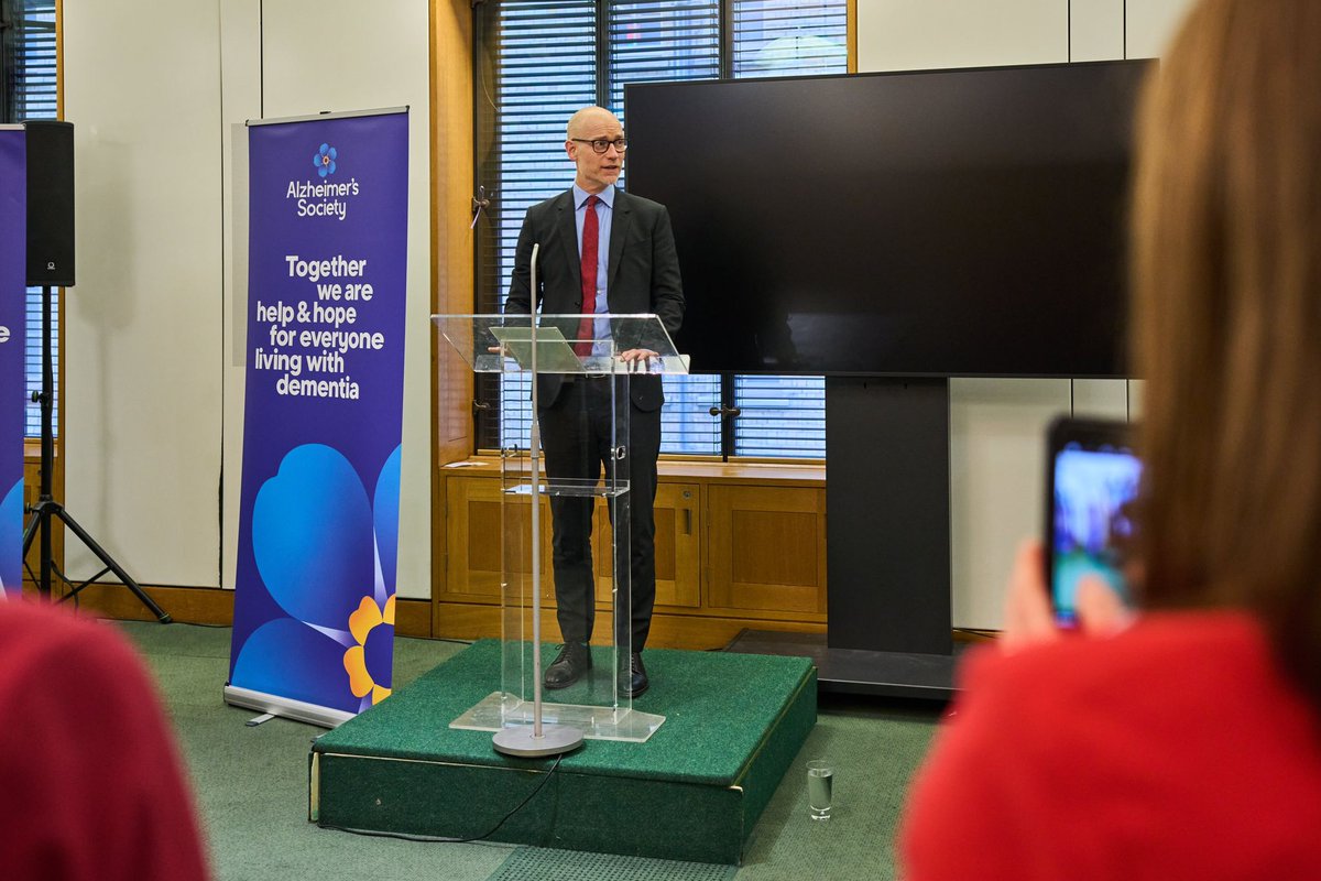 Stephen Kinnock (@skinnock) on Twitter photo It was great to speak <a href="/alzheimerssoc/">Alzheimer's Society</a> event yesterday where I reflected on the impact of dementia on those who live with it, and their loved ones, including in my own family.
I spoke about how high quality care helps those with dementia live active & independent lives for longer. It was great to speak <a href="/alzheimerssoc/">Alzheimer's Society</a> event yesterday where I reflected on the impact of dementia on those who live with it, and their loved ones, including in my own family.
I spoke about how high quality care helps those with dementia live active & independent lives for longer.